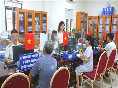 Tiếp tục triển khai các nhiệm vụ hoàn thiện tổ chức bộ máy và hoạt động của mô hình chính quyền địa phương 2 cấp